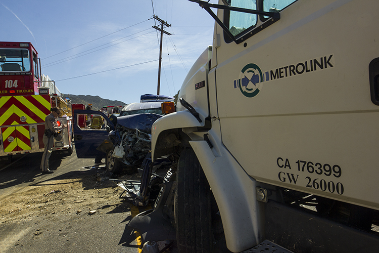 UPDATE: 2 Killed In Fatal Crash In Canyon Country-2