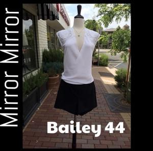 Mirror Mirror, a one-of-a-kind clothing boutique in Old Town Newhall that offers unique women’s clothing and a personalized shopping experience, is hosting their 35 percent off semi annual sale this weekend.