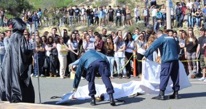On Thursday, Dec. 3 the California Highway Patrol, in conjunction with the Los Angeles County Sheriff’s Department, California Office of Traffic Safety, city of Santa Clarita, and Saugus High School, will be conducting a simulated drunk driving traffic collision as part of the Every 15 Minutes program.