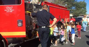 Community Helper Day Teaches Students About Santa Clarita Services