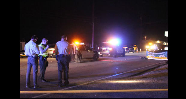 Santa Clarita Valley deputies are investigating a suspected hit and run that took place Sunday night on Sierra Highway, officials said.