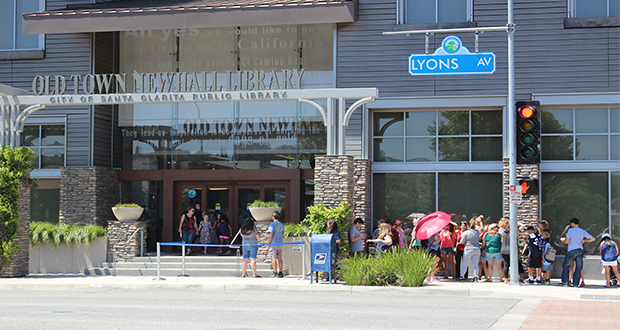 Santa Clarita Libraries Set To Transition To New Management System