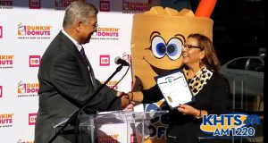 Dunkin' Donuts in Santa Clarita, New Dunkin' Donuts, Dunkin' Donuts Grand Opening, Dunkin' Donuts SCV, Dunkin' Donuts Opening