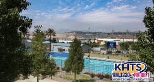 Santa Clarita Aquatic Center - Slider FM