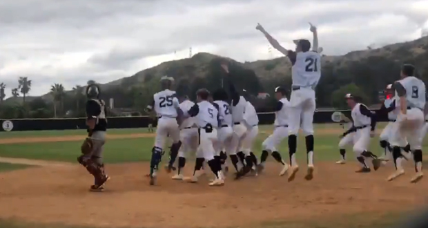 Saugus Walk-Off Homerun