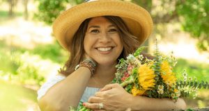 Yesenia Berbiar - Spiritual Medium