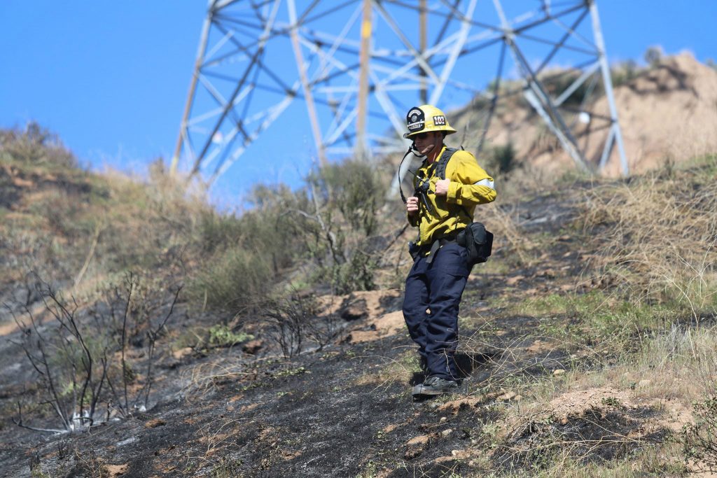 Saugus Brush Fire Santa Clarita Brush Fire Bouquet Canyon