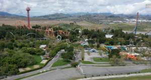 Closed Six Flags Magic Mountain - Photo from AirLandMedia