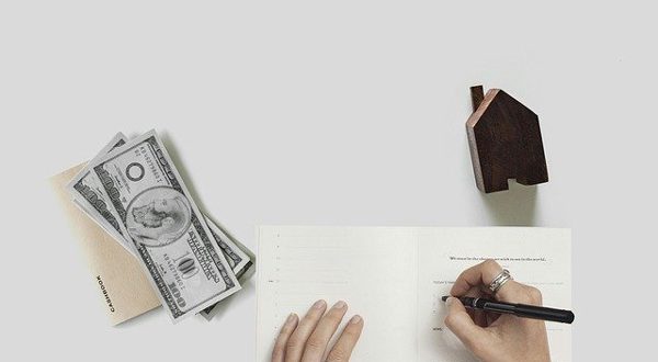 Signing Mortgage papers