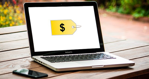 eCommerce site on laptop