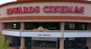 The Valencia Regal location with the marquee reading "temporarily closed."