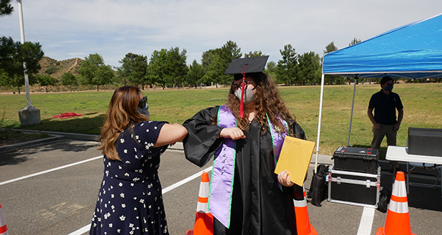 Sequoia High School Graduation Santa Clarita 01