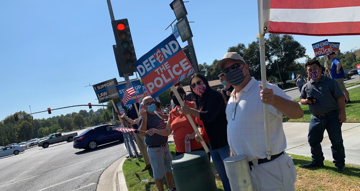 ProLaw Enforcement Rally Draws Dozens In Valencia — KHTS Radio — Santa