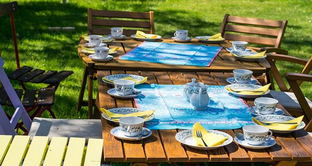Backyard table set