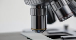 Microscope