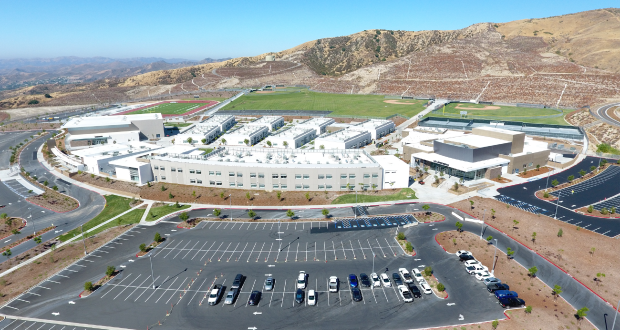 Castaic High School