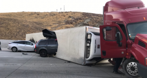 5 Freeway Crash Big Rig (1)