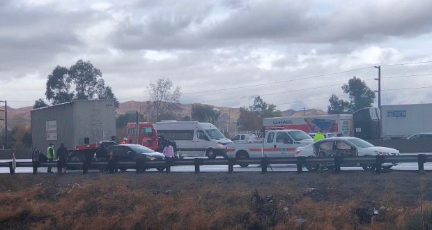 Crash Involving Semi-Truck Blocks Southbound Lanes On 5 Freeway
