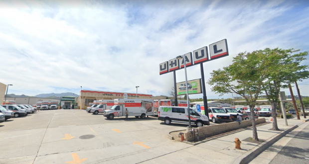 U Haul Canyon Country (1)