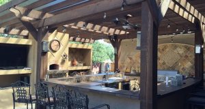 Outdoor Kitchen