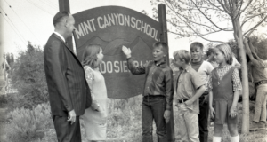 mint canyon elementary scv history 091026